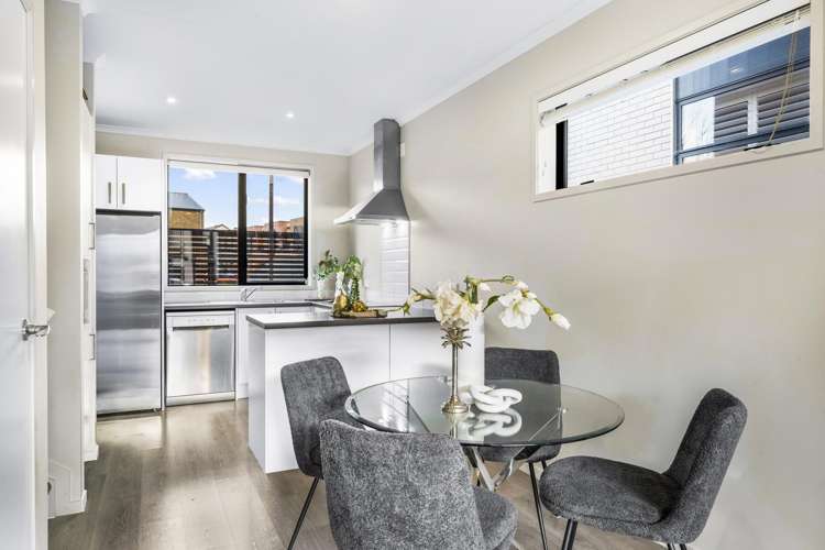 229 Hobsonville Point Road Hobsonville_6