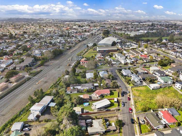 56 Ashlynne Avenue Papatoetoe_14