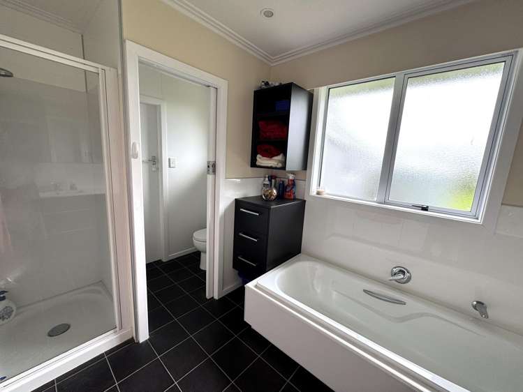 5 Keatoa Terrace Owaka_16