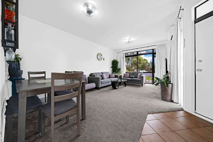 17/2 Armoy Drive East Tamaki_18