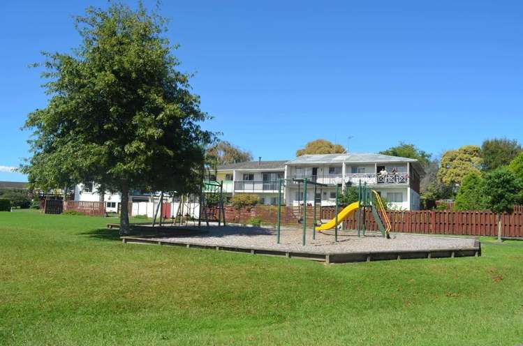 2/36 Copley Street New Lynn_11