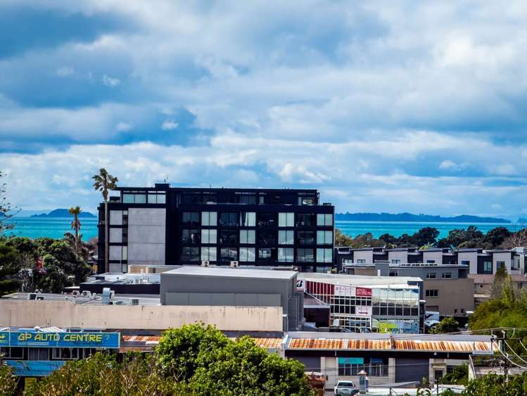 12 Glencoe Road Browns Bay_38