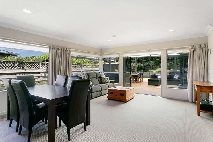 25 Fairview Terrace Waipahihi_6