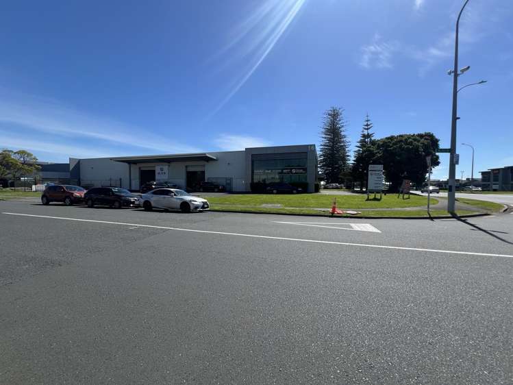 16 Highbrook Drive East Tamaki_10