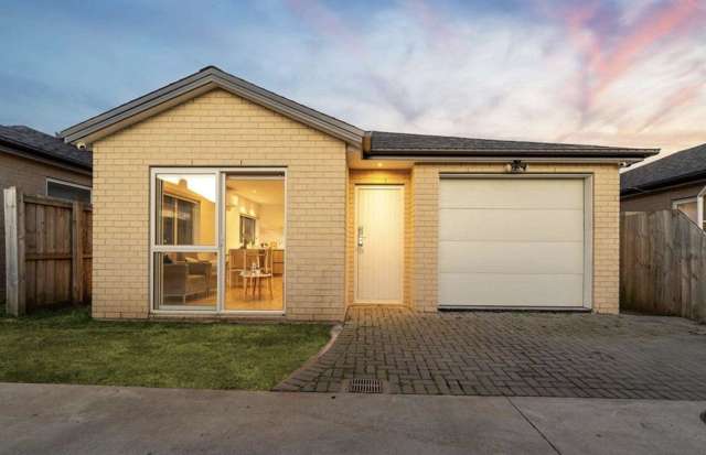 Vendor Says Sell! Brick & Tile | 3 Bed | Investor & First Home Opportunity