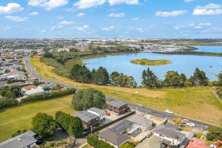 2/141 Wallace Road Mangere Bridge_28