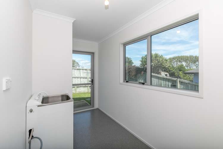 3 Bishopsworth Way Huntington_18