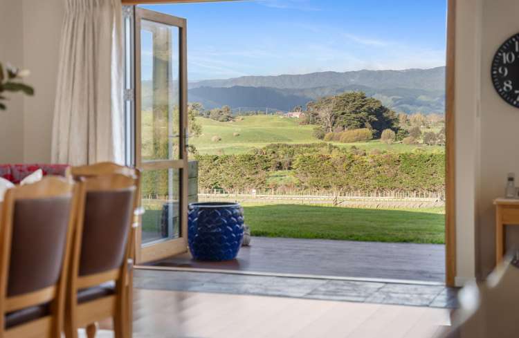 51 Paul Faith Lane Te Horo_6