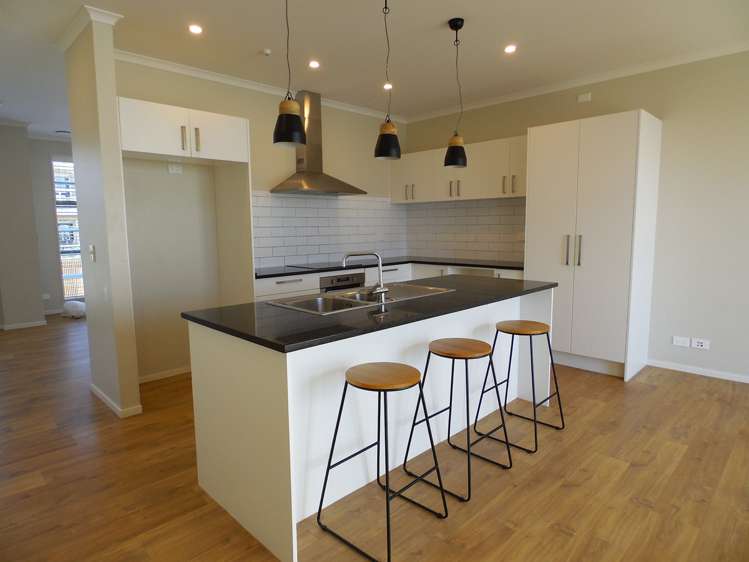 140 Hobsonville Point Road Hobsonville_2