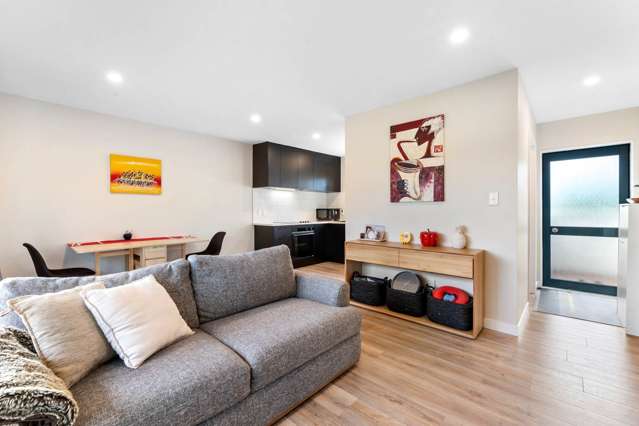 8/53 The Avenue Albany_4