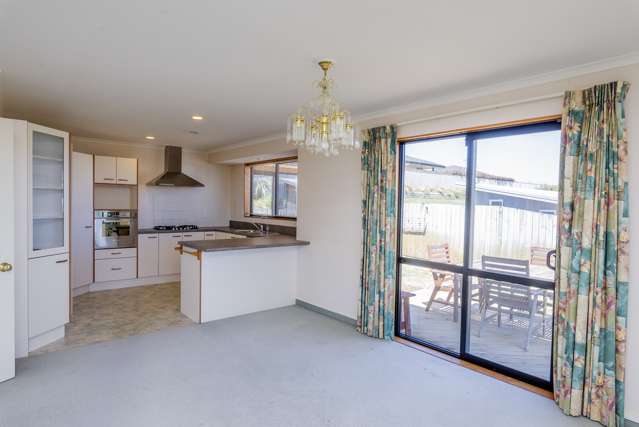 97 Realm Drive Paraparaumu_2