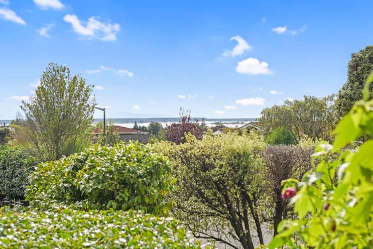 18 Selbourne Avenue Richmond_22