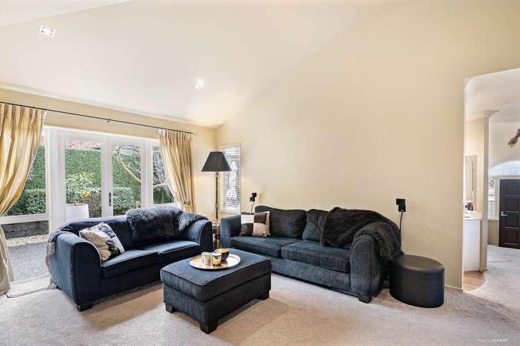 6 Chardonnay Rise Henderson_17