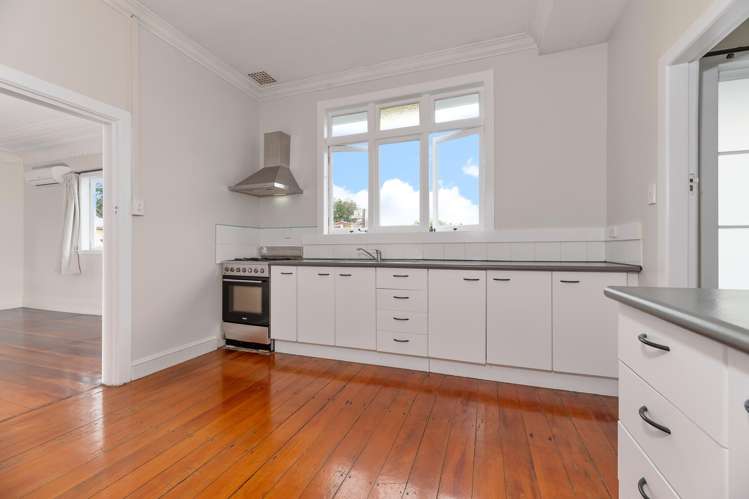 18 Falkirk Street Blockhouse Bay_18