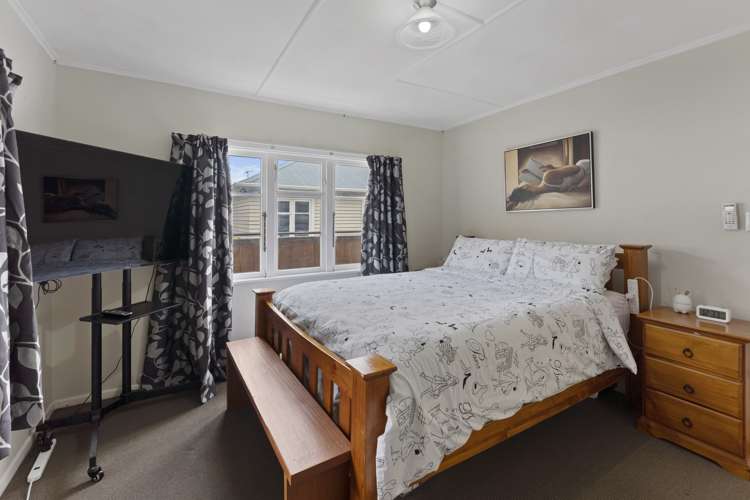 1 Peel Place Wainuiomata_10