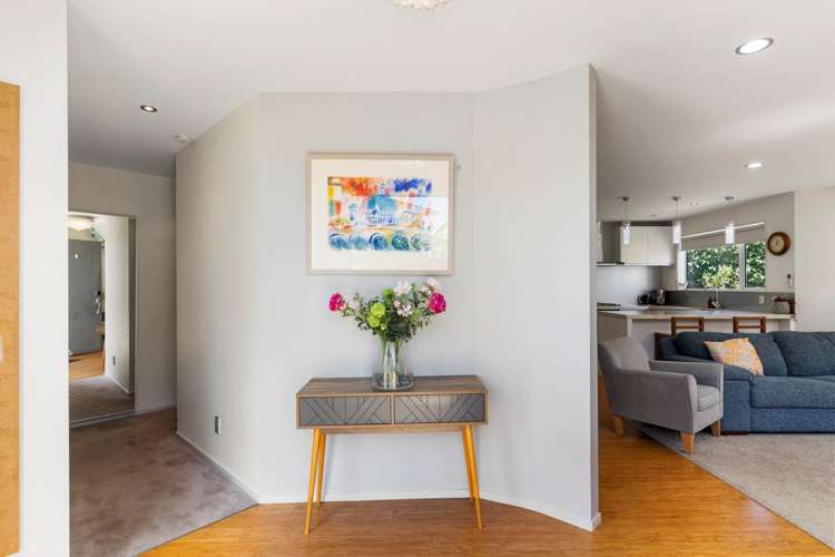 2/46 Raleigh Road Northcote_5