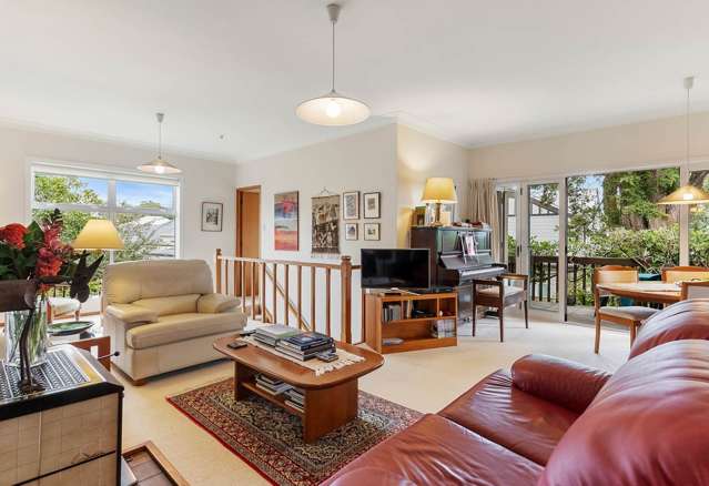 105 The Drive Epsom_2