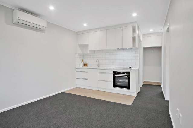 3/82 Portage Road New Lynn_2