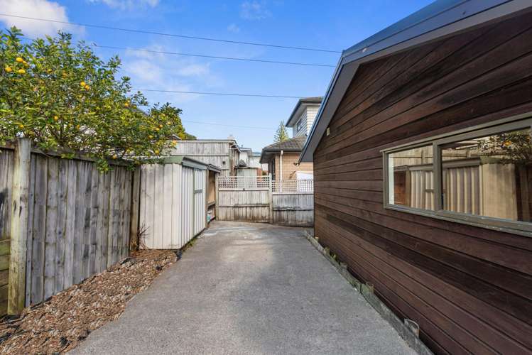 1/25 Quona Avenue Mount Roskill_18