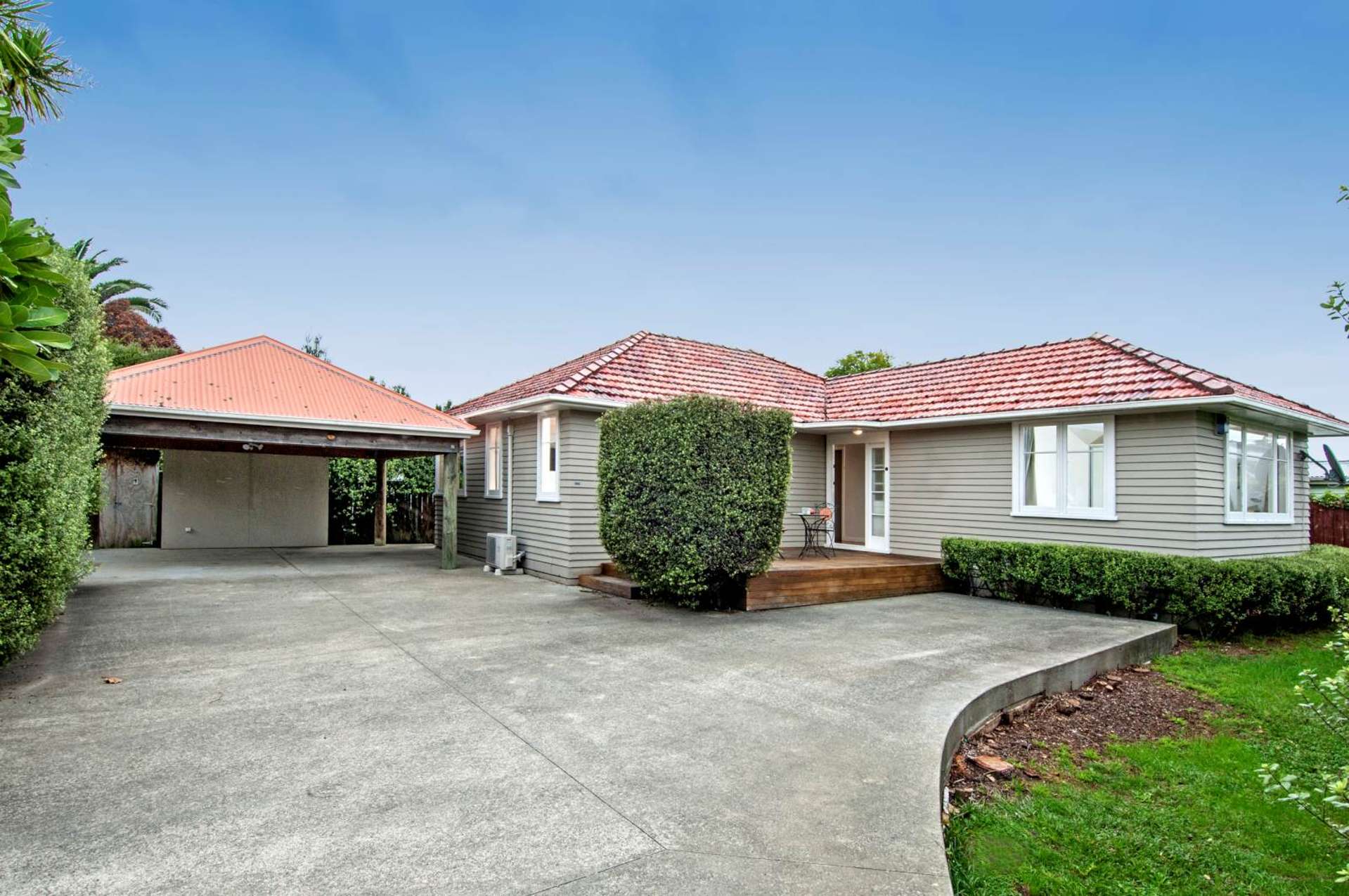 25 Rewarewa Road Te Atatu Peninsula_0