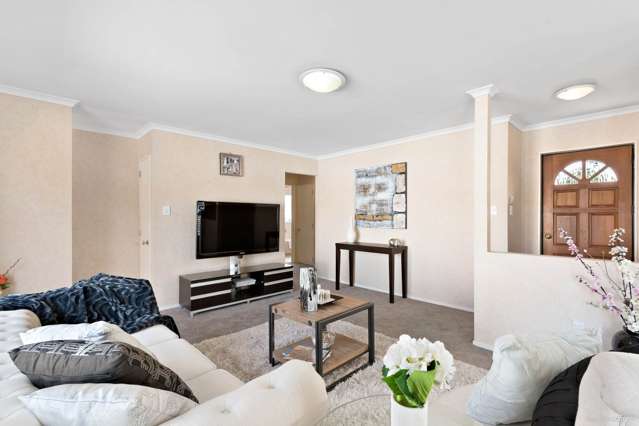 62 Medvale Avenue Flat Bush_4