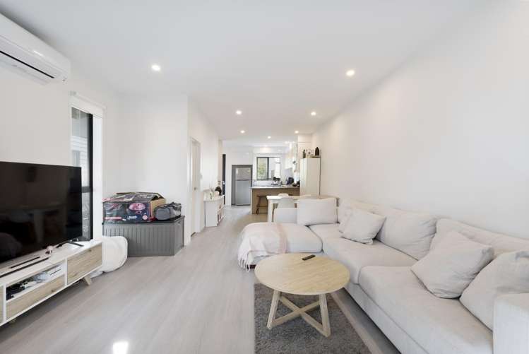 43B Fitzherbert Avenue West Harbour_9