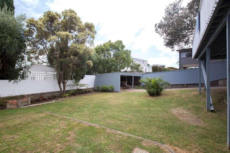 2/91 Sarsfield Street Herne Bay_13