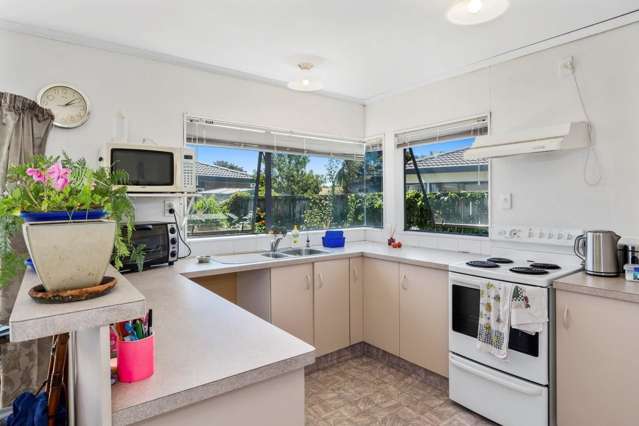 2b Blake Boulevard Papamoa_3