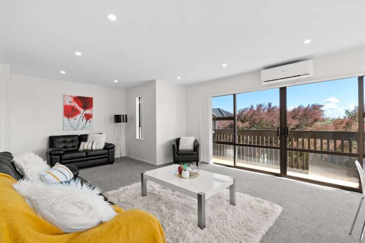 2c Terry Street Blockhouse Bay_3