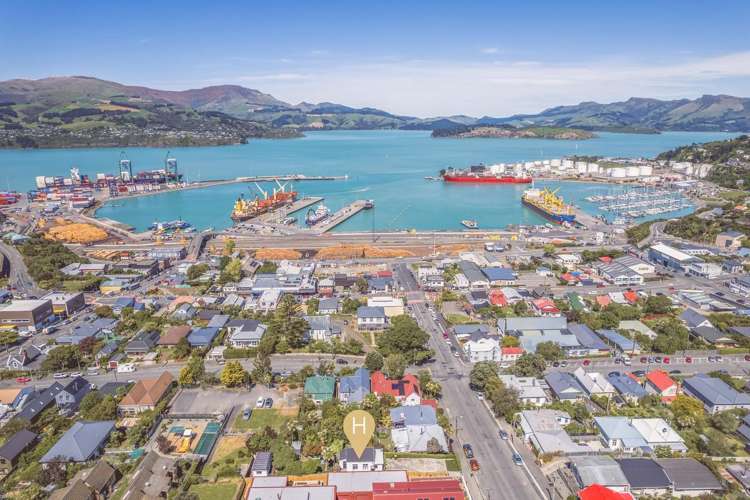40 Canterbury Street Lyttelton_18