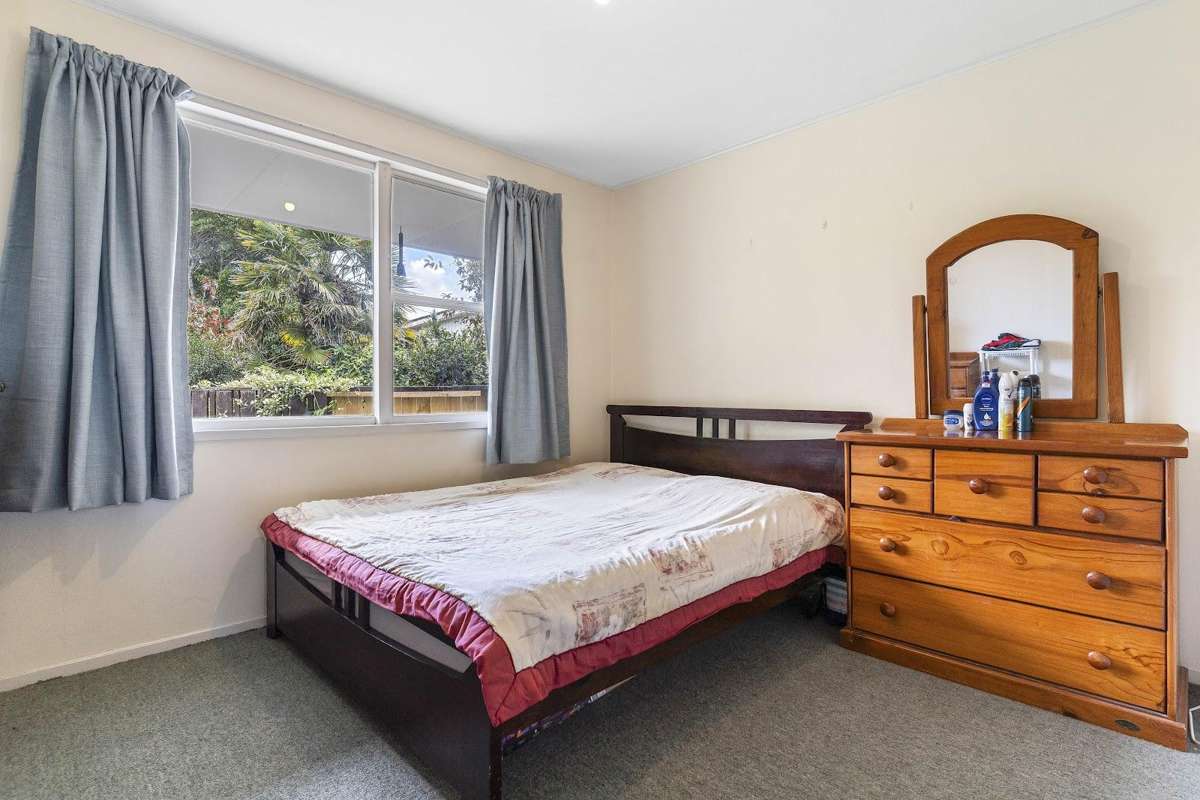 Flat 1/17 Peek Street_3