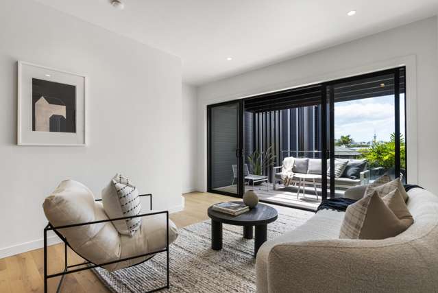8/11 Western Springs Road Kingsland_4
