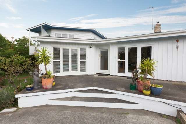 6 Richmond Avenue Takaro_3