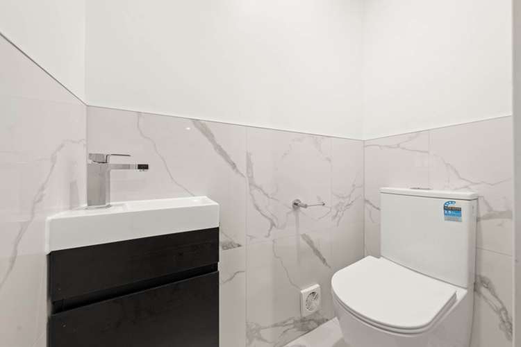 84C Botany Road Botany Downs_18