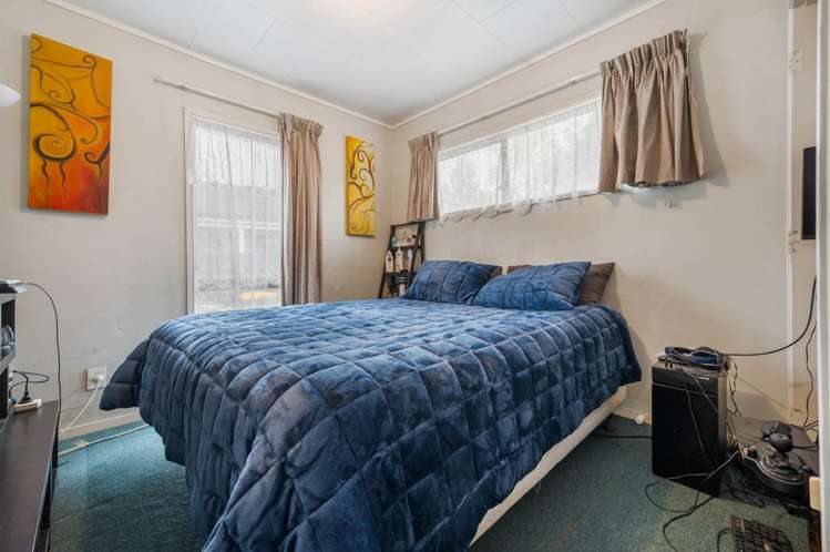 15 Southview Place Wattle Downs_9