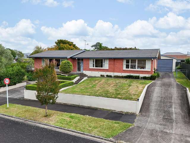 28 Springfield Crescent Enderley_2