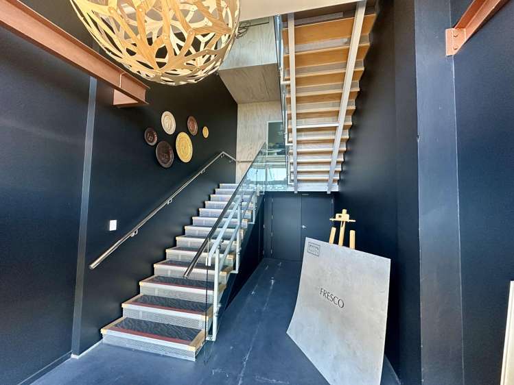 348 New North Road Kingsland_1