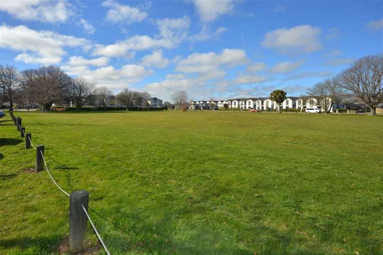 11a Pavilion Crescent Hillmorton_19