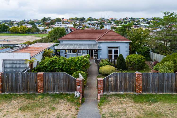 22 Hobbs Street Waimataitai_0