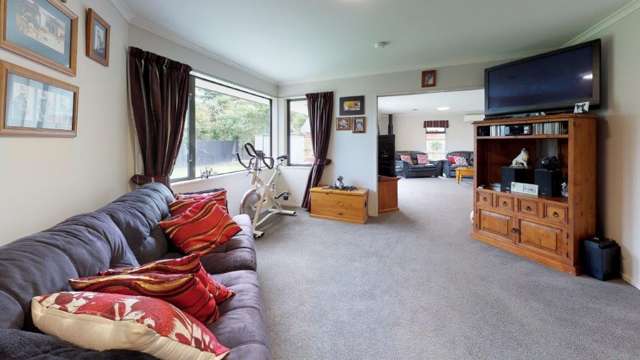 93 Alford Forest Road Allenton_2