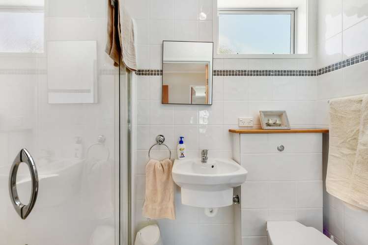 105 Moana Avenue Moana_16