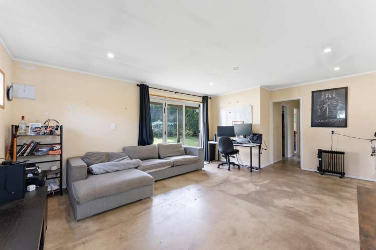 5 Holman Road_3