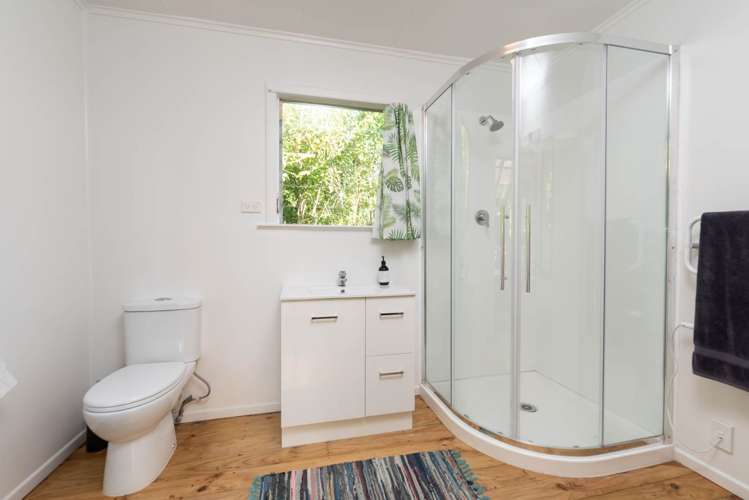 7 Greys Lane Paihia_13