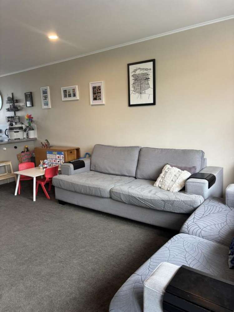 1/102 McLeod Road Te Atatu South_2