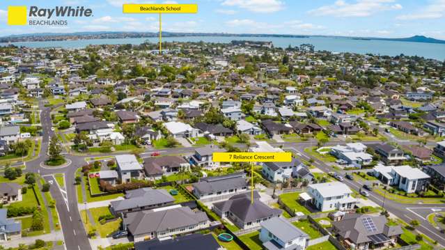 7 Reliance Crescent Beachlands_1