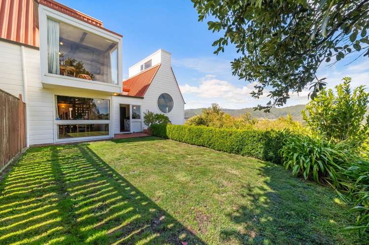 7 Coach Lane Belmont_36