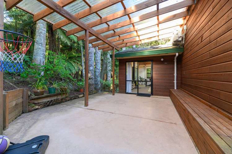 1/96a Konini Road Titirangi_9