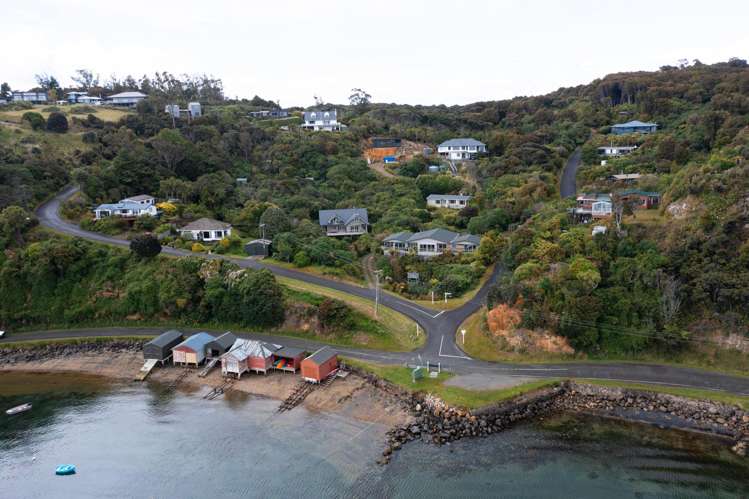 2E Petersons Hill Road Stewart Island_31