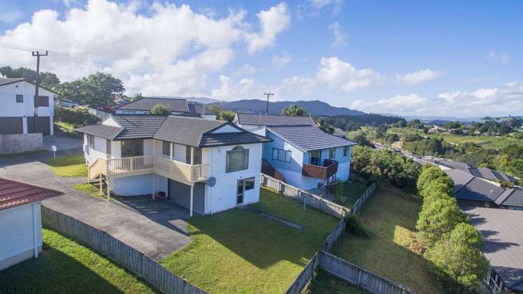 34 Ridgeway Drive Kamo_1