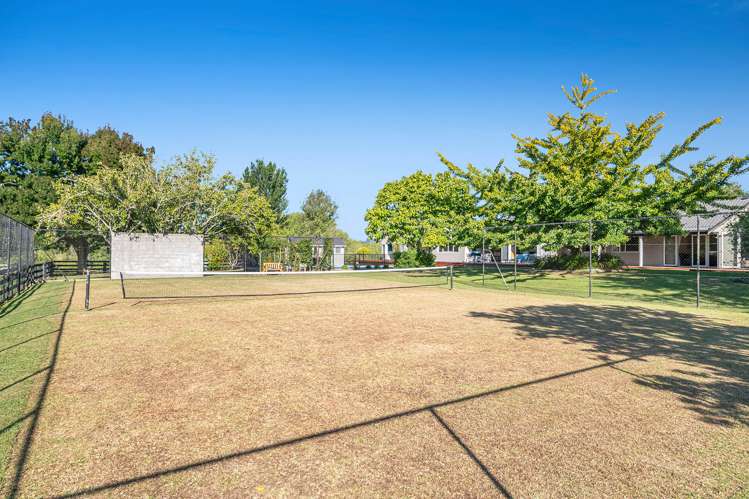 346 Ireland Road Waitoki_14
